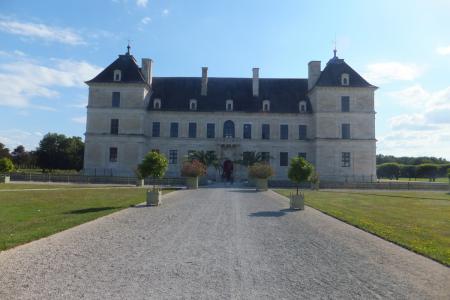 zámek Ancy le Franc
