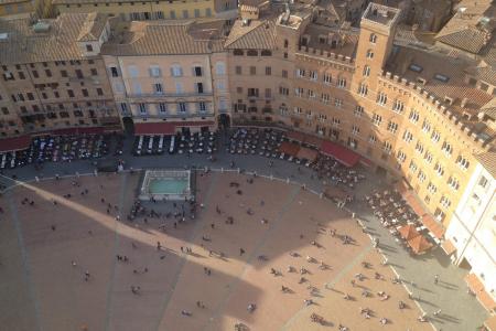 náměstí Sieny z věže je jak na dlani