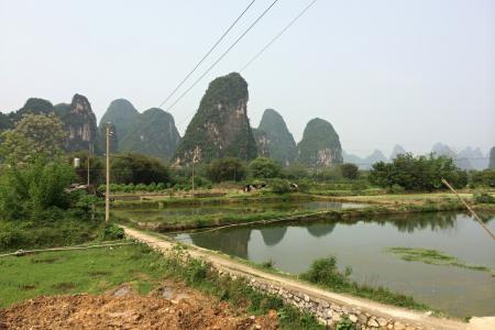 malebná krajina kolem řeky Li
