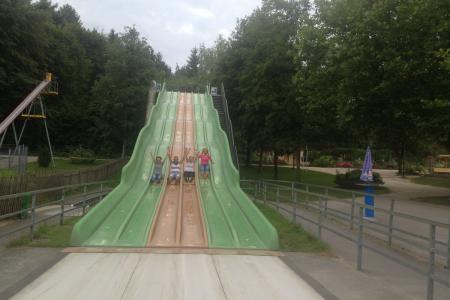 večerní radovánky ve Wild parku u hotelu