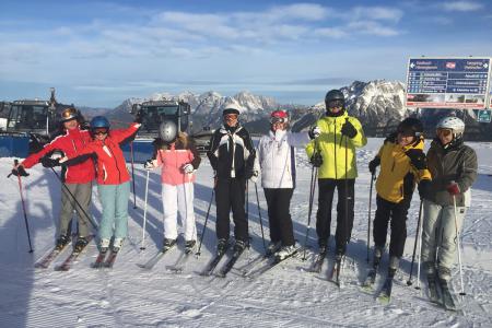 nástup před prvním lyžováním nové lyžařské sezony