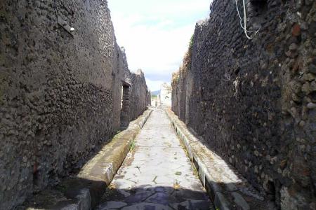 Uličky v Pompejích