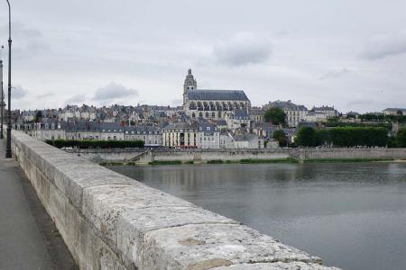 Etapa vedla přes Blois