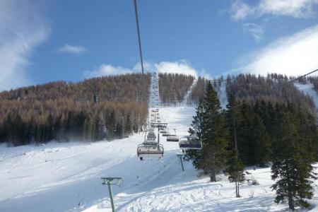 šetisedačkou až do výšky 1860m